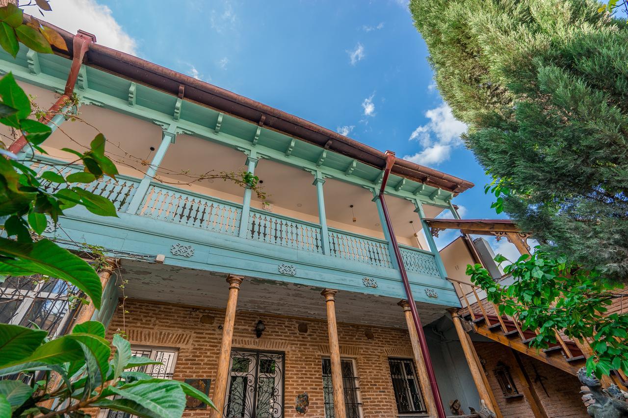 Gallery Apartment Tbilisi ภายนอก รูปภาพ